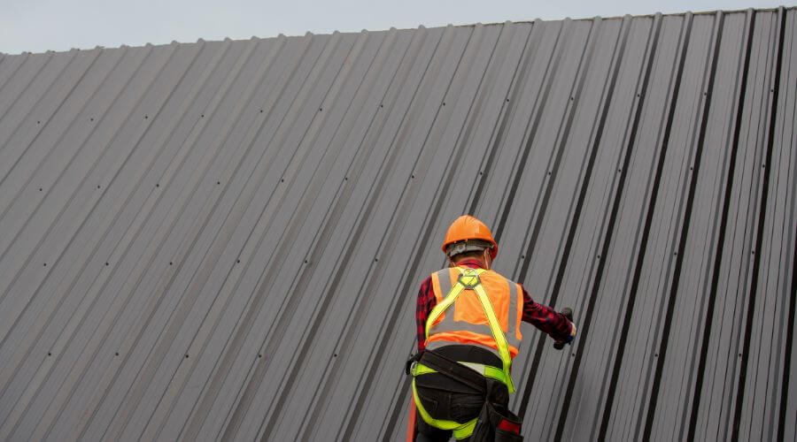 Expert new roof installation services in Parkman, OH